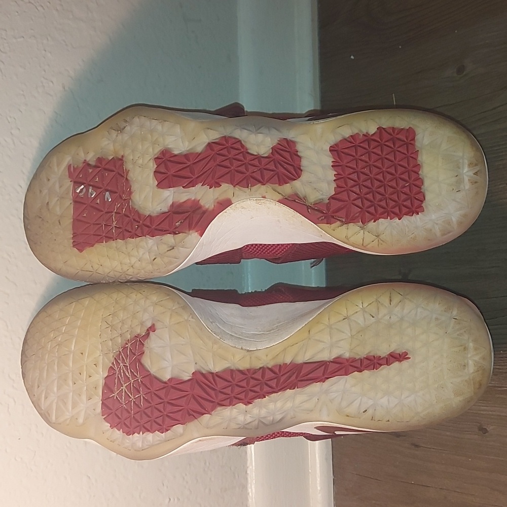 mens lebron soldier 11